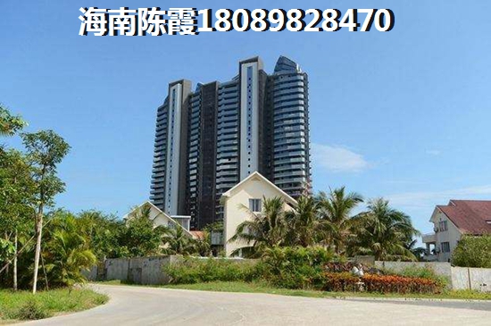 万科翡翠公园4室2厅1厨2卫建面153.00㎡